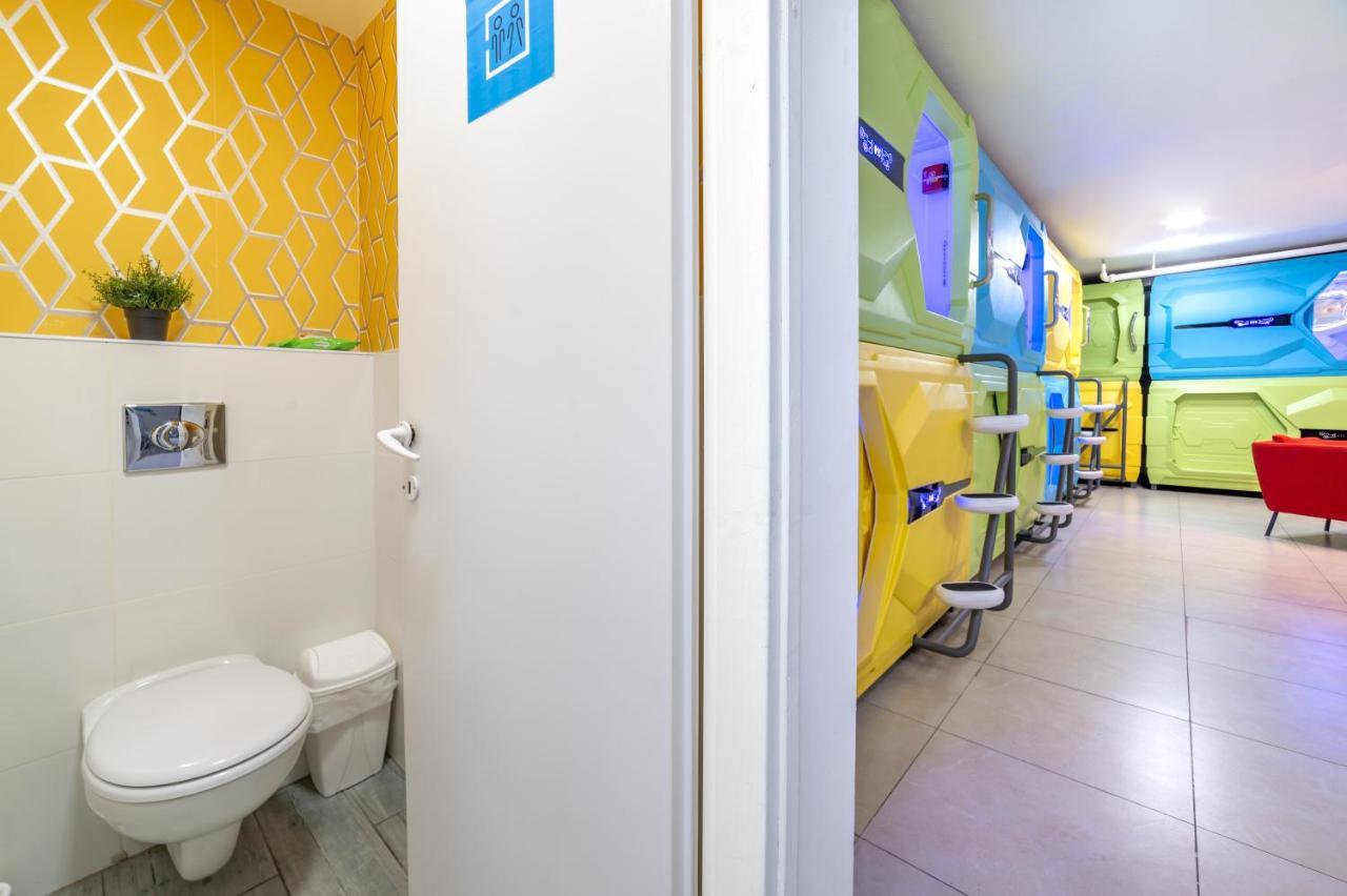 Capsule Inn Jerusalem Eksteriør billede