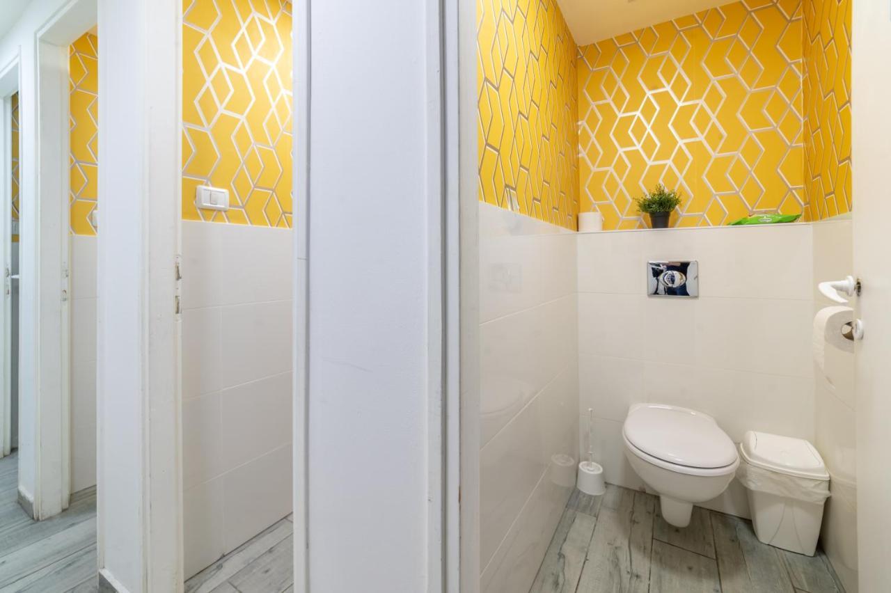 Capsule Inn Jerusalem Eksteriør billede