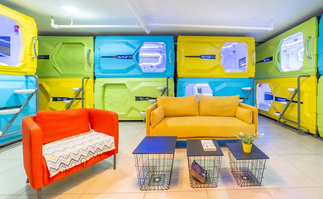 Capsule Inn Jerusalem Eksteriør billede
