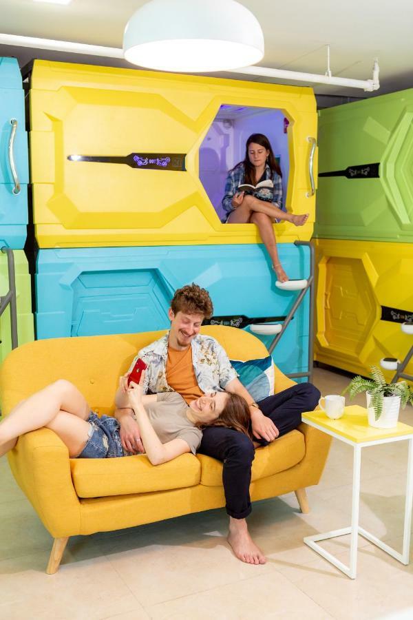 Capsule Inn Jerusalem Eksteriør billede